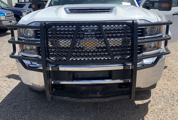 Ranch hand cattle catcher brush guard 2015 Chevy 2500 3500 for Sale in ...