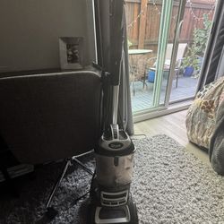 Shark Lift Away Vacuum