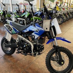 Brand New 110cc Motorcycles Dirt Bikes Pit Bikes 