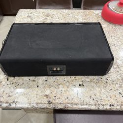Definitive Center Speaker 