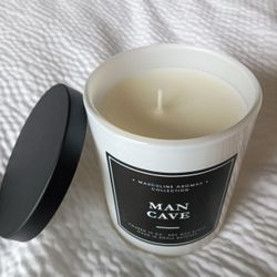 Masculine Aromas Collection Man Cave 9 oz Scented candle 