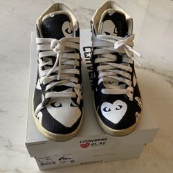 comme des garçons converse . AKA CDGs . 6.5W And 5M