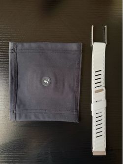 Whoop 5.0 Sport flex band (Drift Color) and Arm Sleeve combo.