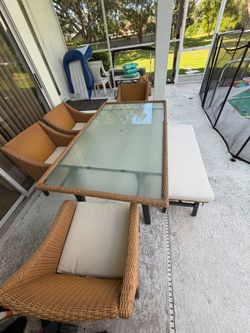 Outdoor patio dining set