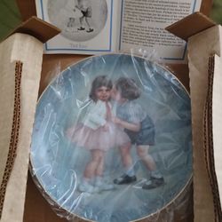 Collectable Plates  W/ Authentic Certificate 