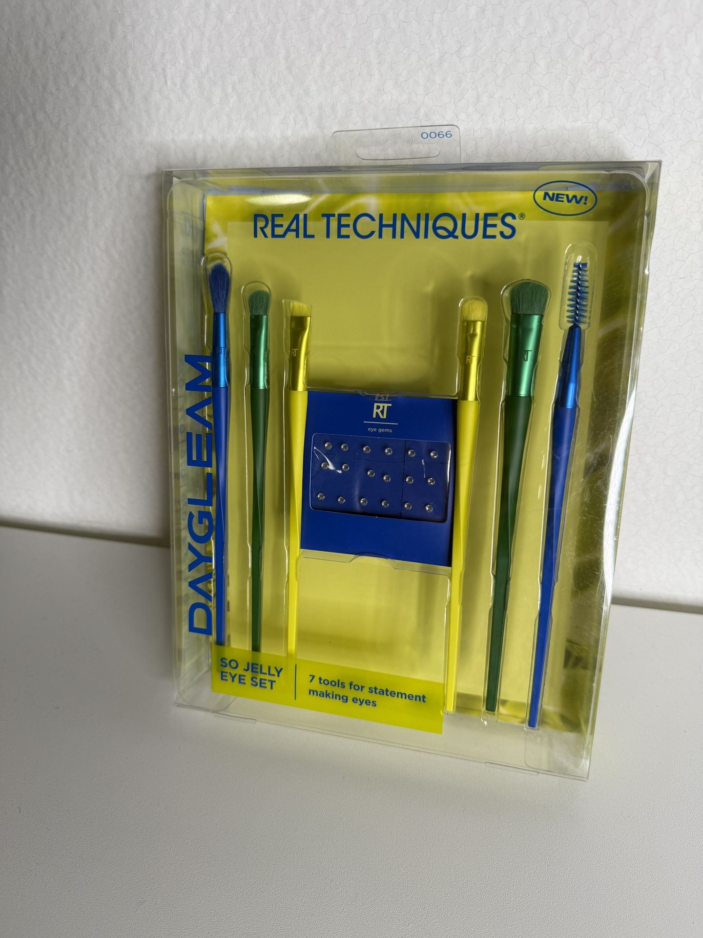 Real Techniques Brush Set - New
