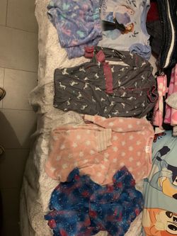 Girls clothes