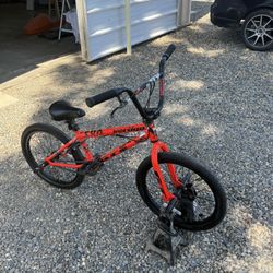 gt vertigo bmx bike