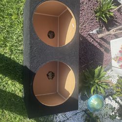 Dual 12 Inch Sub Box