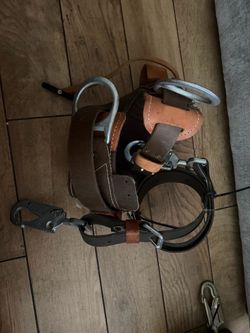 Climbing belt