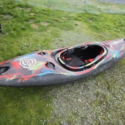 Dagger Code (M) Whitewater Kayak