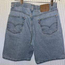 Vintage Levi jorts size 34 