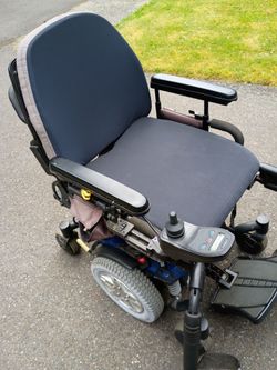 Power chair