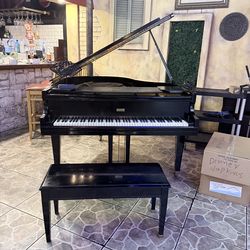 Grand piano