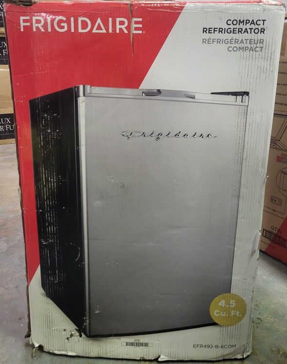 Refrigerator
Frigidaire 4.5 Cu. Ft. Compact Refrigerator