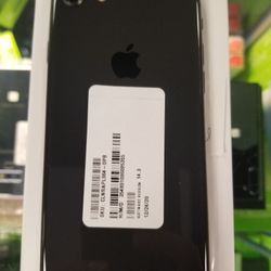 iPhone 8 Space grey Factory Unlocked