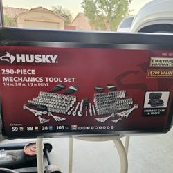 Husky Mechanic 290 Piece Set