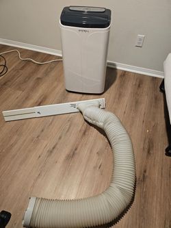 Midea 10,000 BTU AC - Cools 450 Sq Ft