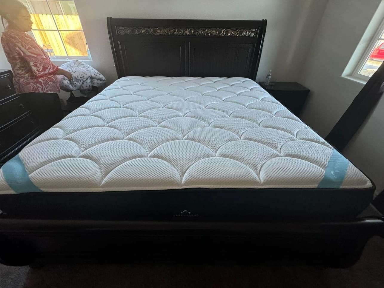 Dreamcloud premier queen mattress Only