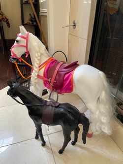 2 Horse collections