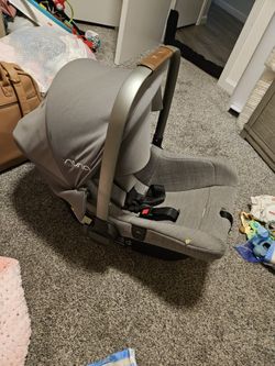 Nuna Car Seat