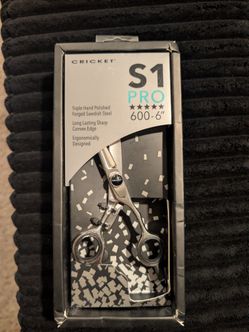 Cricket S1 Pro Series 600 professional haircutting shears