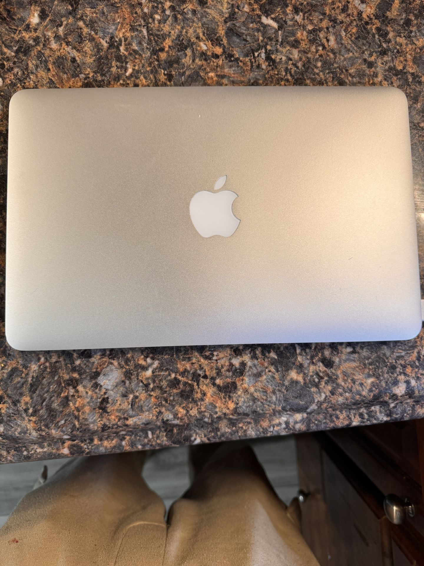 MacBook Air 11 Inch