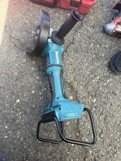 Makita XAG12 7"  Brushless Cordless Angle Grinder Paddle Switch 36V (18V X 2)