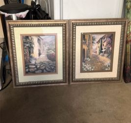 Framed wall art set