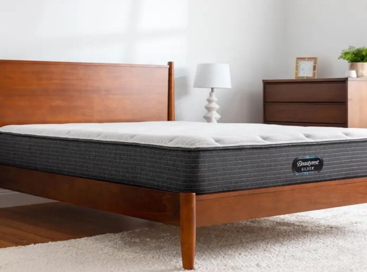 Beautyrest Silver® BRS900 11.75" Extra Firm Mattress