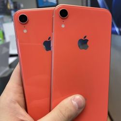 Unlocked iPhone XR 64GB Coral