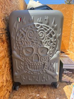 Suit Case