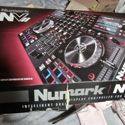 Numark V11 Controller  With Case