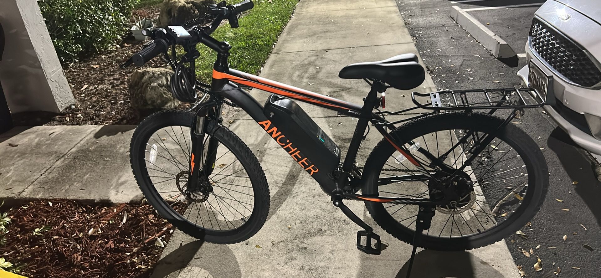 ANCHEER electric Mountain Bike Great Condition