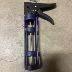 Ratched Rod Coulk Gun