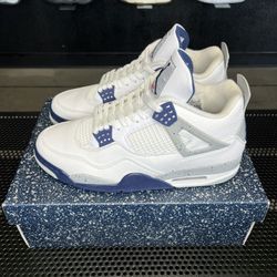 Jordan 4 “Midnight Navy” Size 10.5