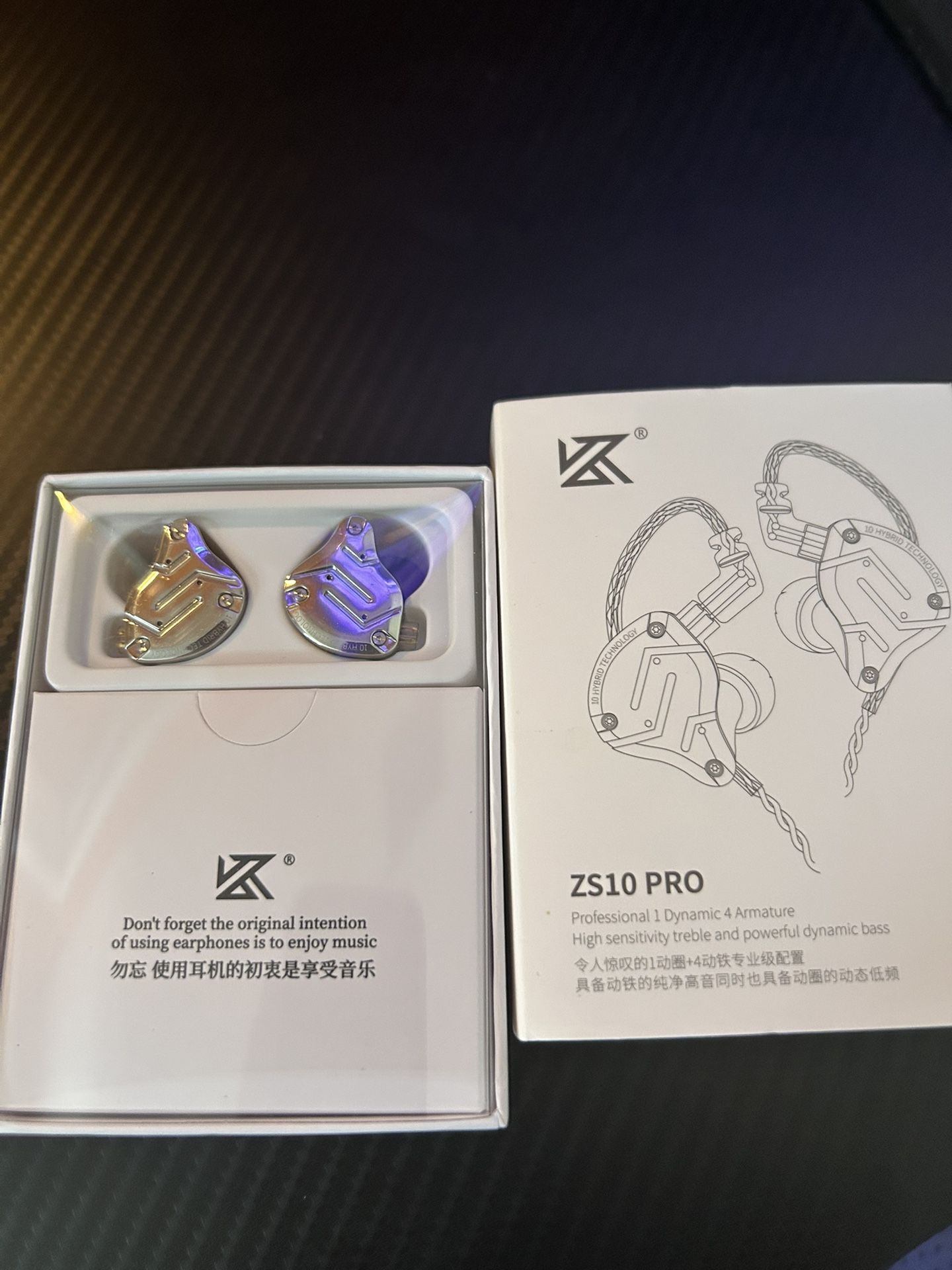 Headphones zs10 pro  