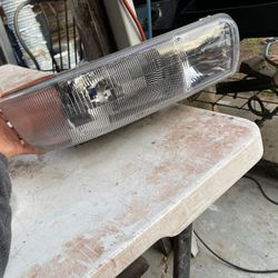 2004 Chevy Head Light