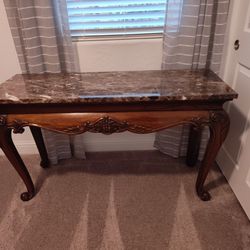 VINTAGE SOFA TABLE ,  ANTIQUE BUFFET IN EXCELLENT CONDITION 