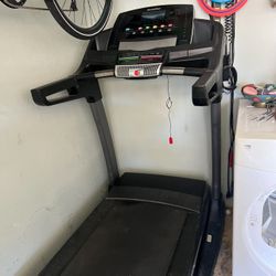 Treadmill 