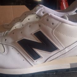 New Balance 996 Brand New Size 10;