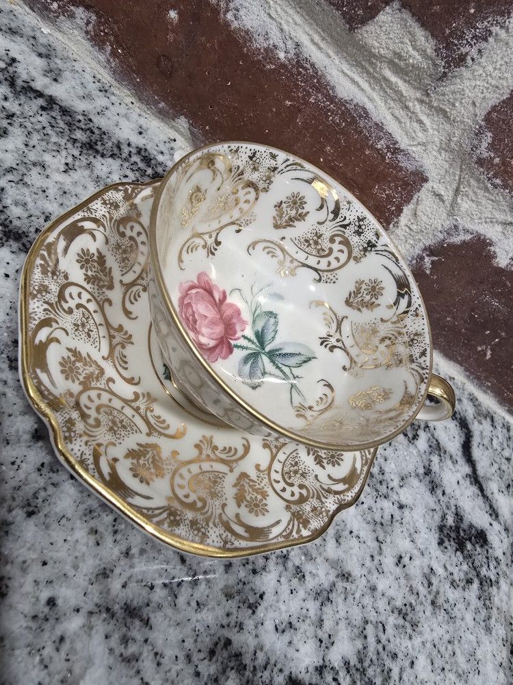 TeaCup&Saucer PORCELAIN, Vintage
