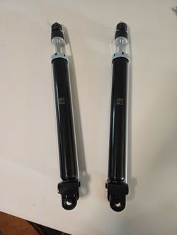 Toyota Camry shocks