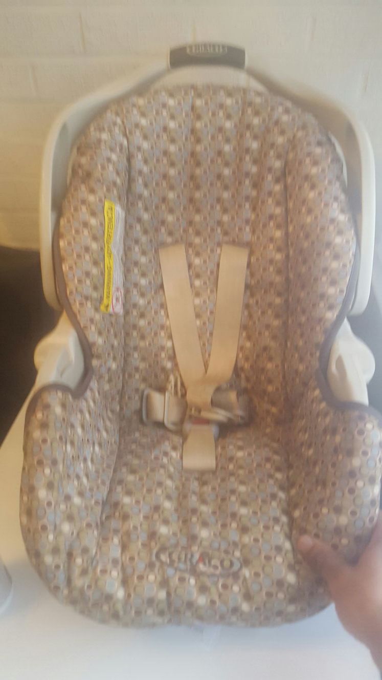Graco car seat