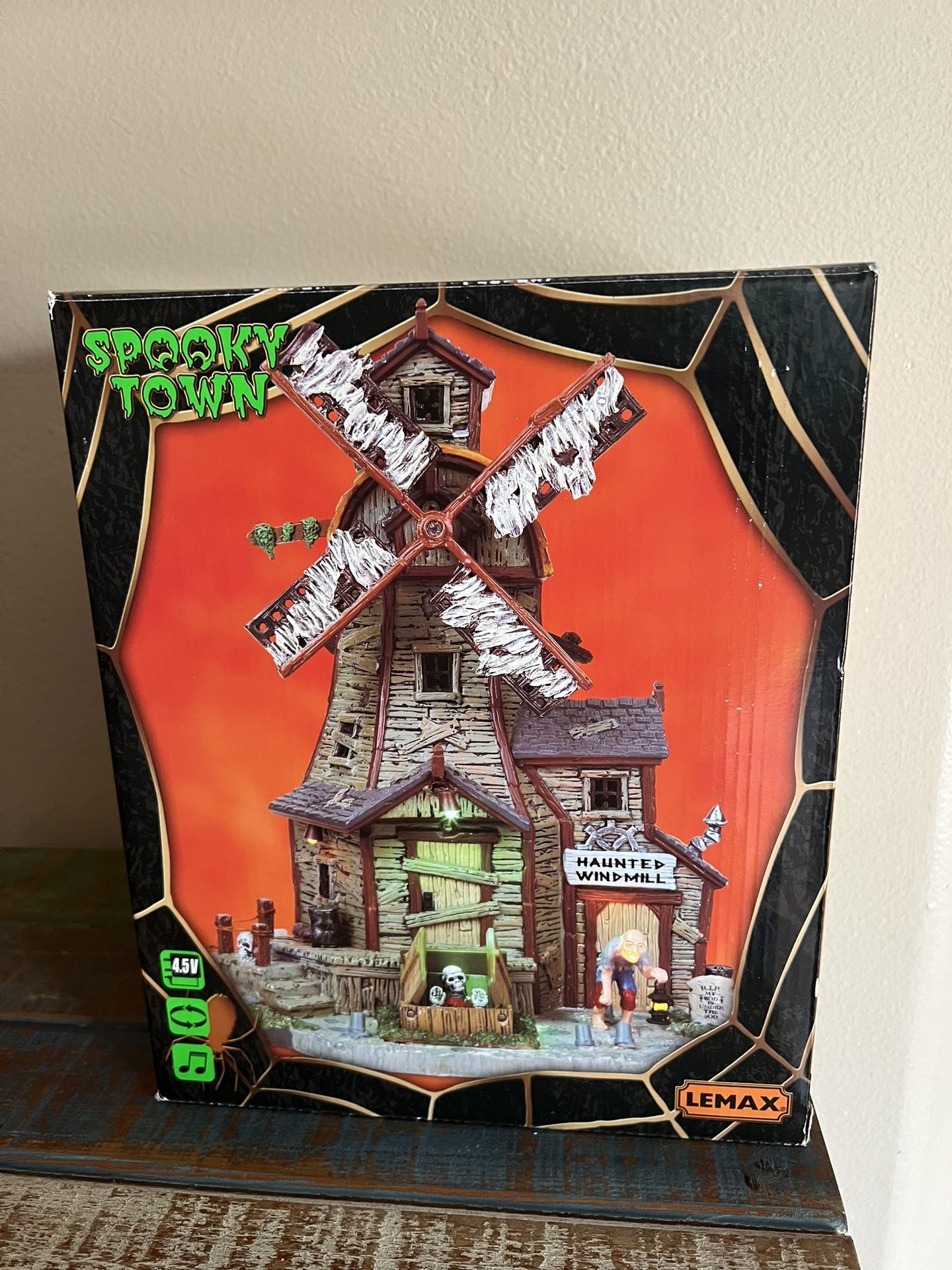 Spooky Town Lemax Haunted Windmill Halloween Village! Works!