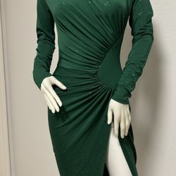 Brandnew Beautiful Dress Size Small Retail Value $350 + Tax 