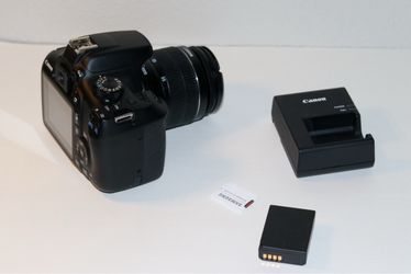 Canon T6 Camera