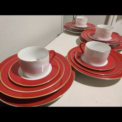 Vintage 10 Strawberry Street Plates Mug 4 Set