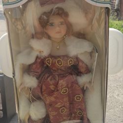 LIMITED ED. VANESSA RICARDI FINE PORCELAIN DOLL PICK UP & CASH ONLY