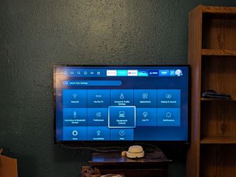 Vizio HD smart flat screen 50" tv
